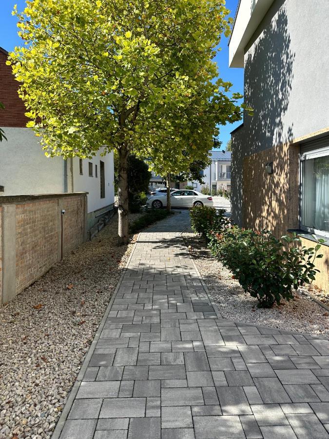 Linden Apartman 106 - Adults Only Mosonmagyaróvár 외부 사진